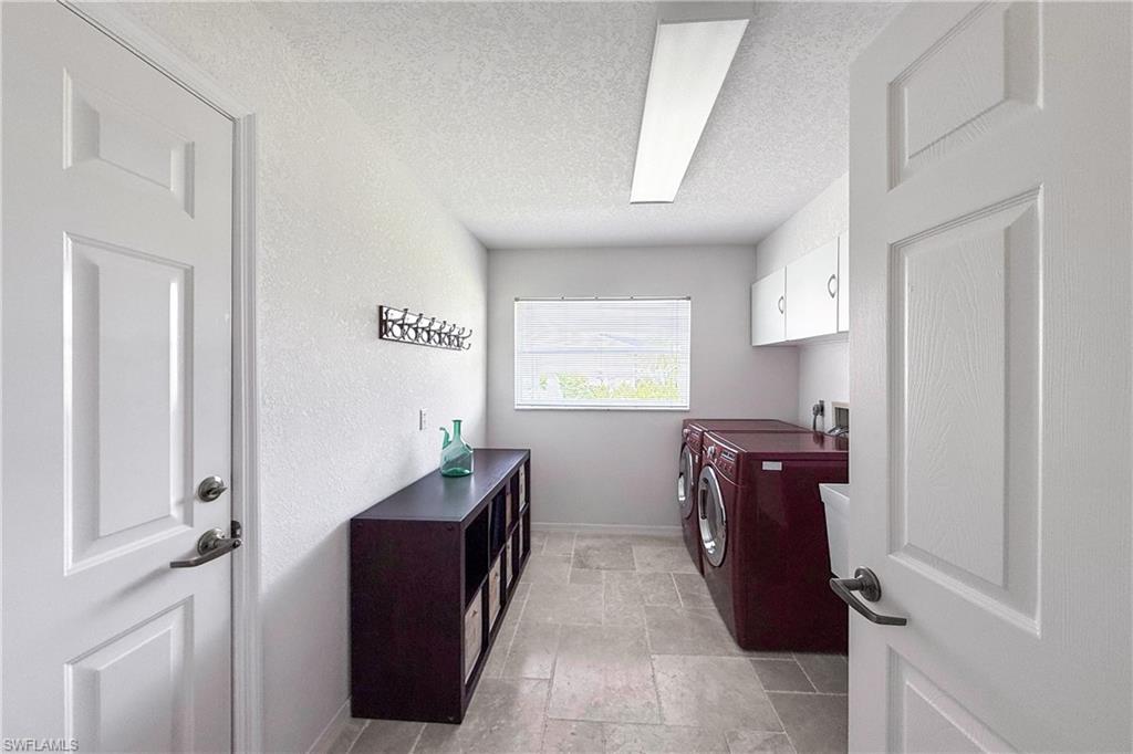 6011 Key Largo Cir Property Photo 40