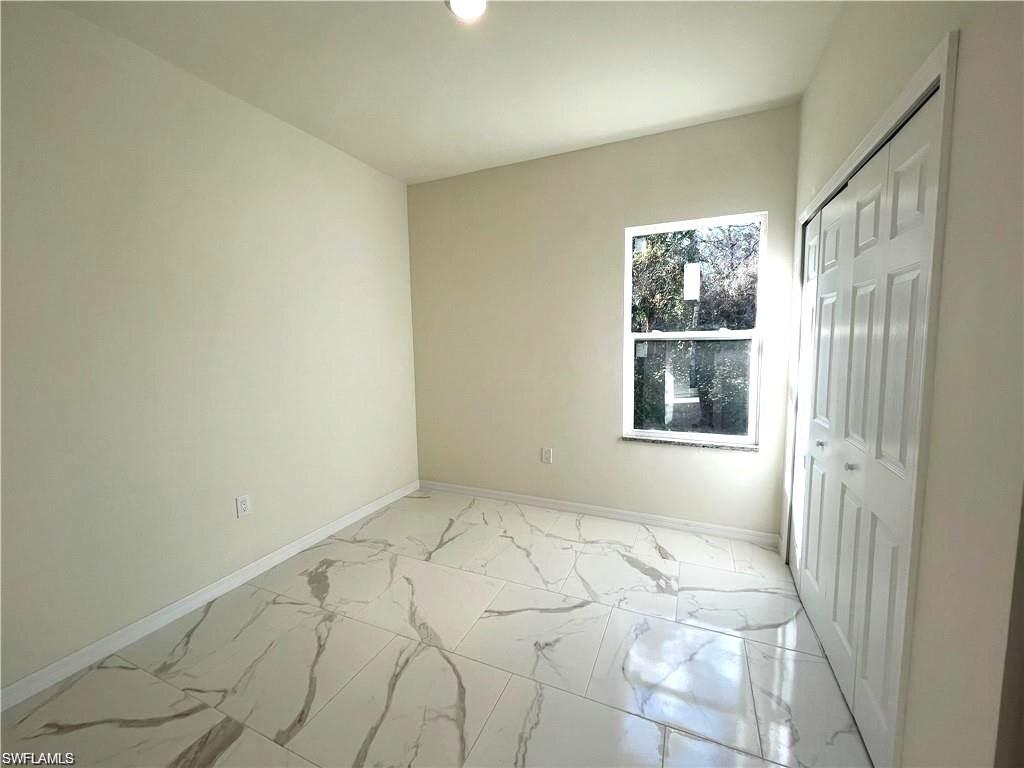 1236 Ramsay St E Property Photo 8