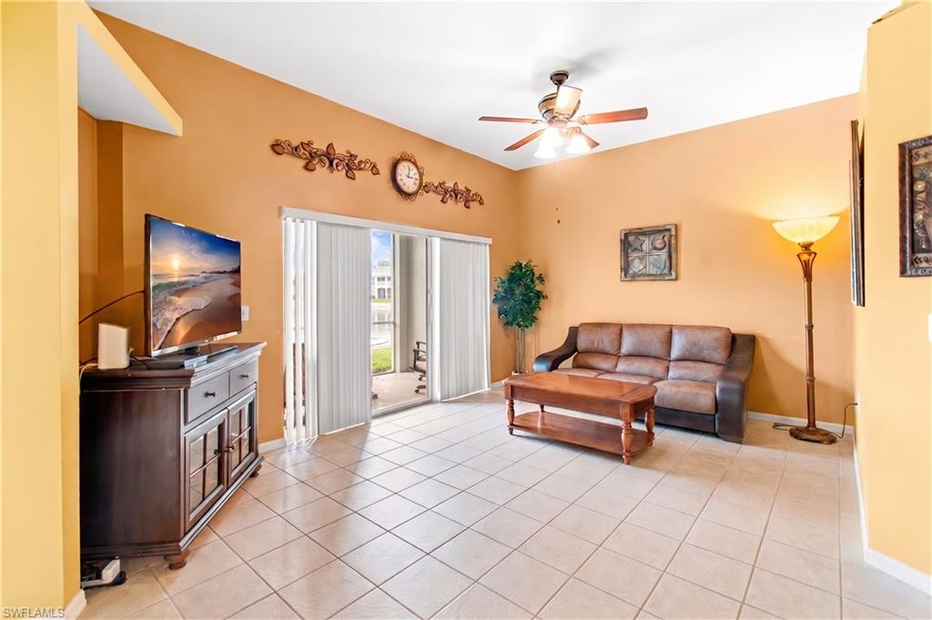 12141 Summergate Cir 102 Property Photo 12