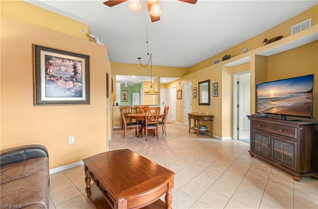 12141 Summergate Cir 102 Property Photo 14