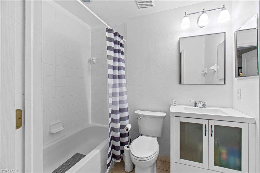 12141 Summergate Cir 102 Property Photo 22