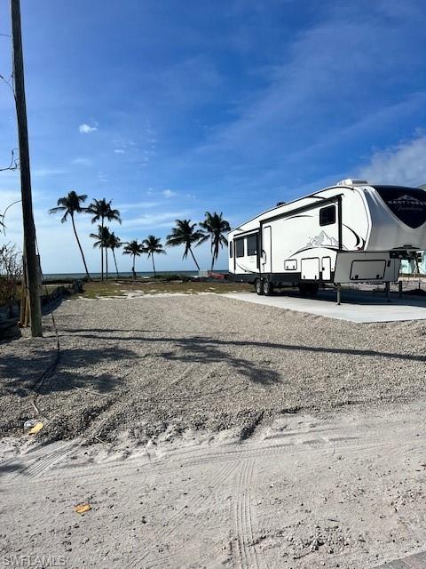 53 Pompano St Property Photo 4