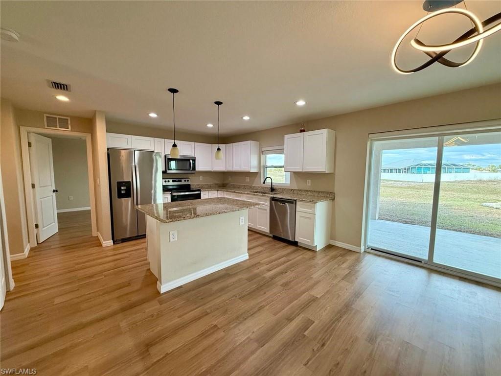 7033 Waldo Cir Property Photo 5