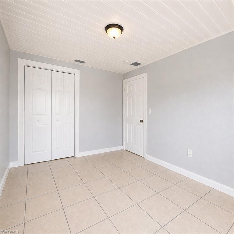 3240 Dora St Property Photo 8