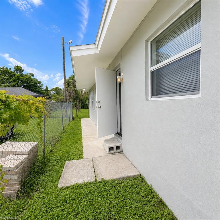 3240 Dora St Property Photo 12