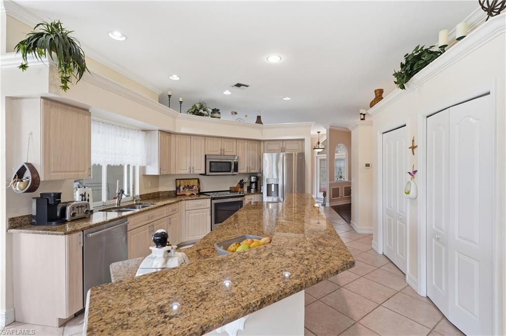 8861 Creek Run Dr Property Photo 17