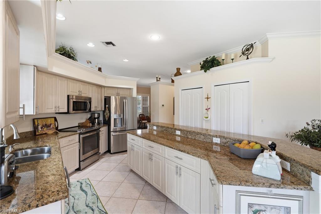 8861 Creek Run Dr Property Photo 19