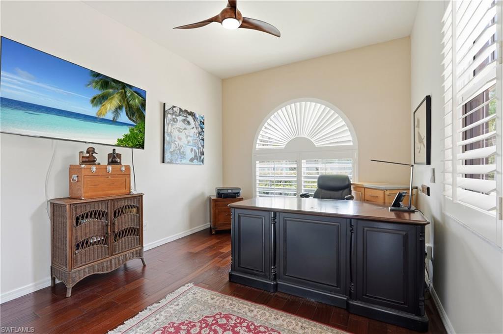 8861 Creek Run Dr Property Photo 26