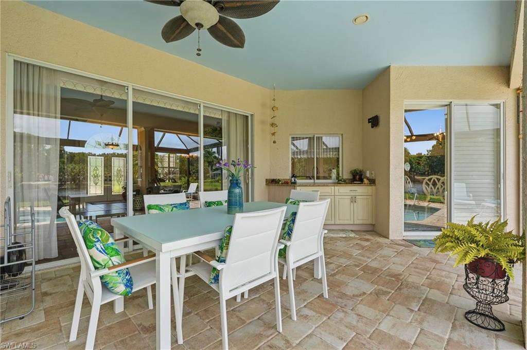 8861 Creek Run Dr Property Photo 39