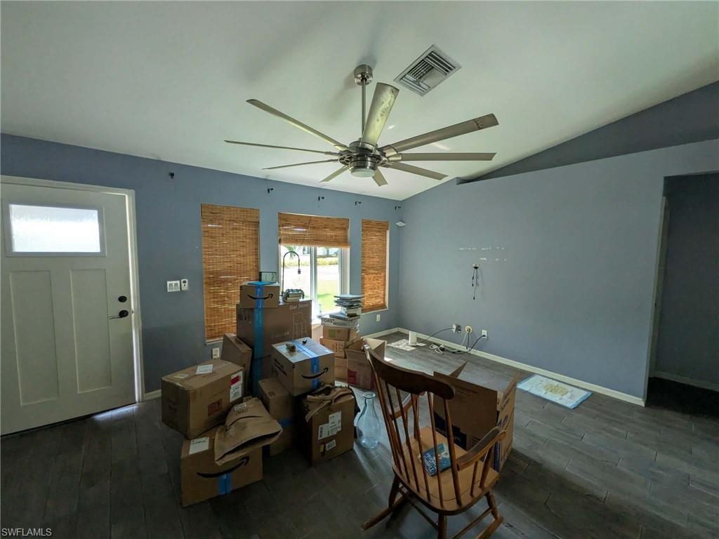 5019 Chiquita Blvd S Property Photo 5