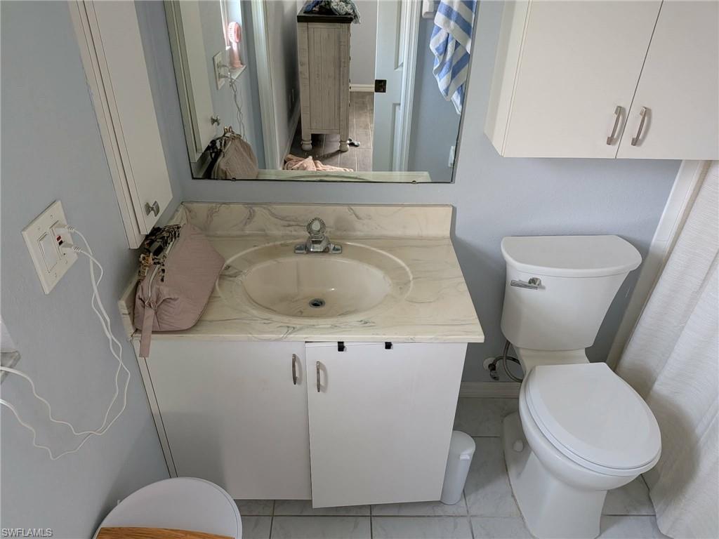5019 Chiquita Blvd S Property Photo 9