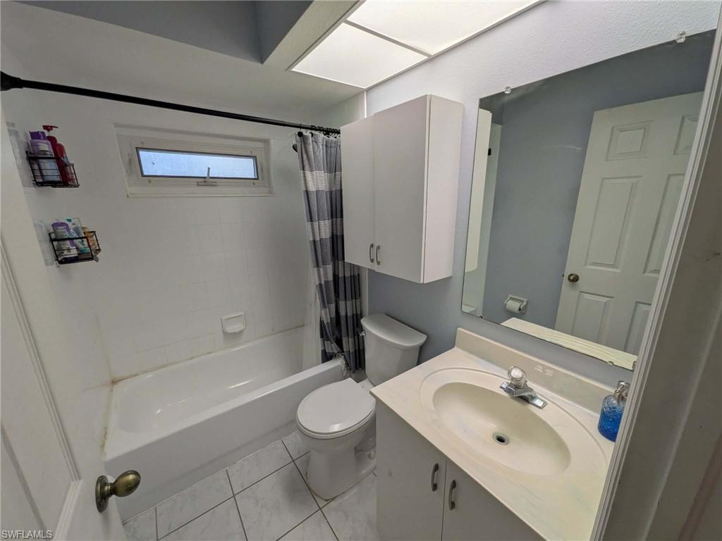 5019 Chiquita Blvd S Property Photo 10