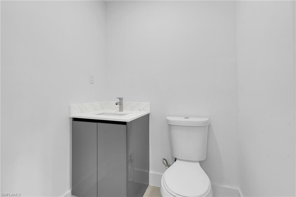 1011 State Ave Property Photo 25