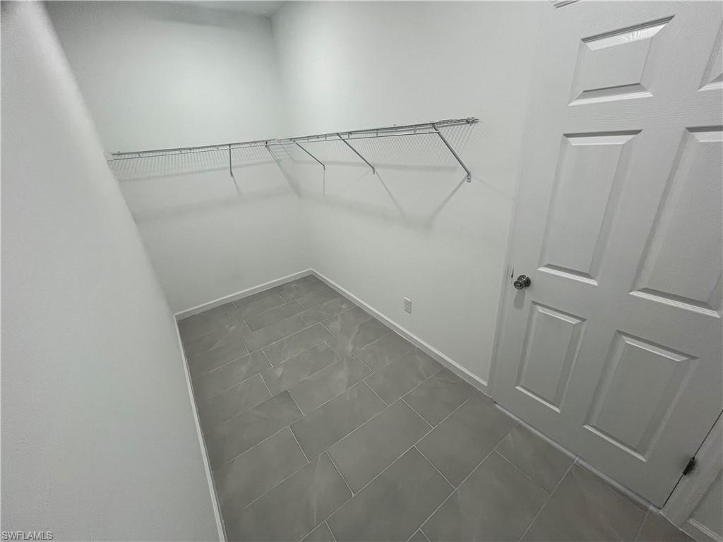4605 Karen Ave N Property Photo 10