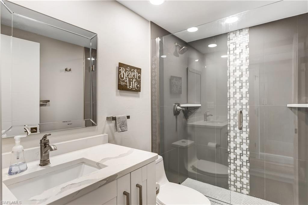 6662 Estero Blvd 308 Property Photo 23