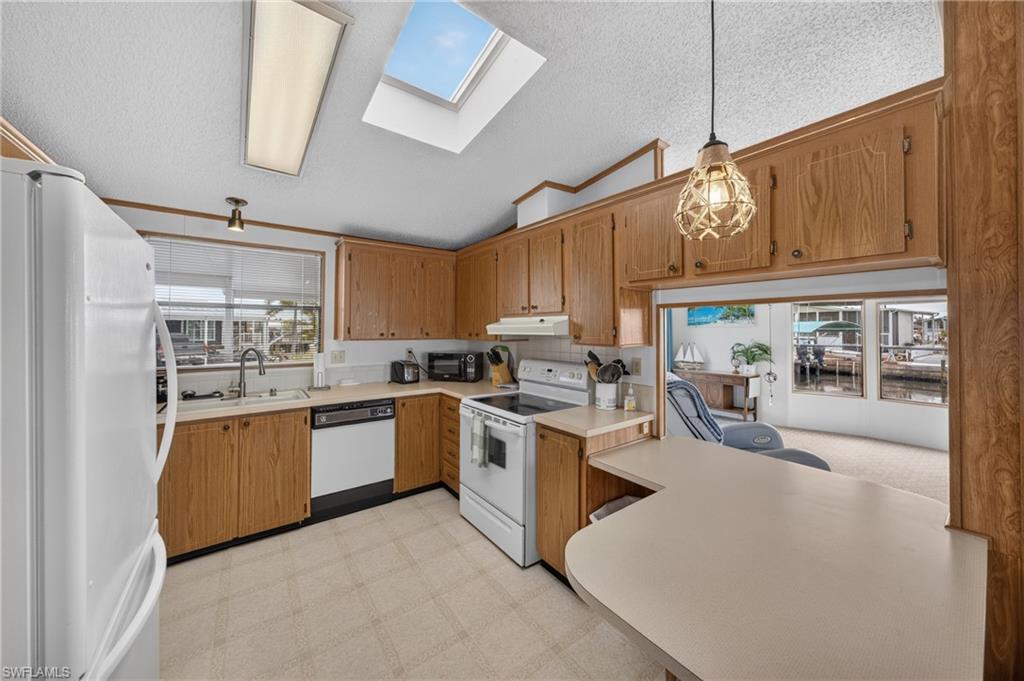 3032 Bounty Ln Property Photo 14