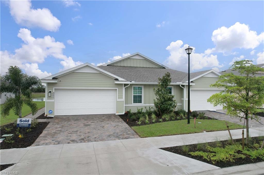 44442 Palm Frond DR Property Photo 1