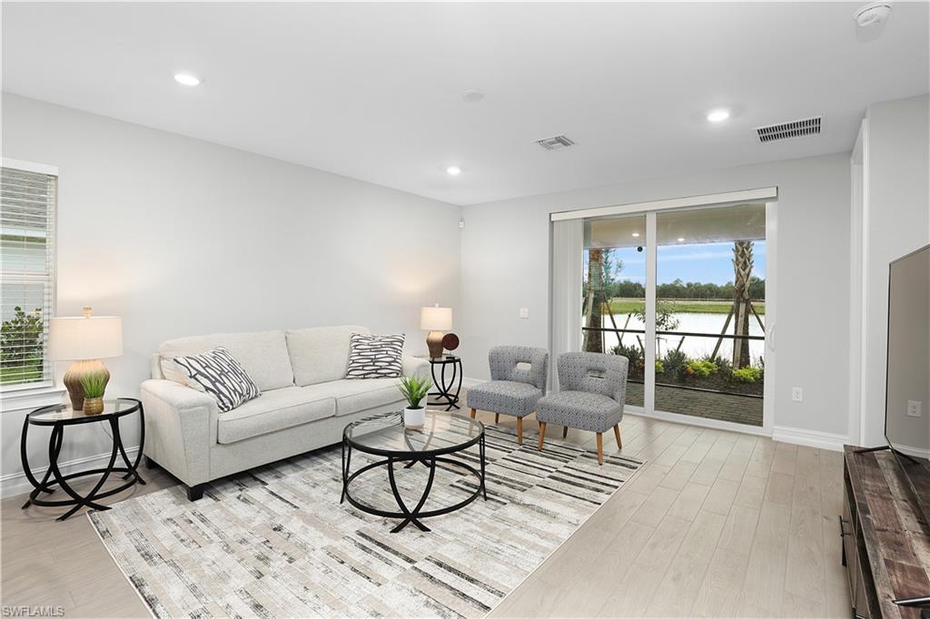 44442 Palm Frond Dr Property Photo 6