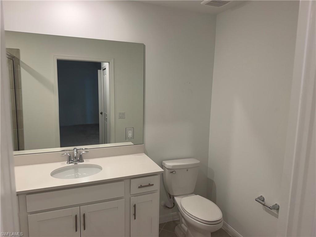 18411 Copperhead Ct N 332 Property Photo 9