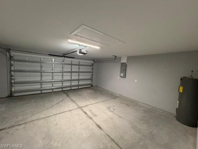 3010 67th St W Property Photo 8