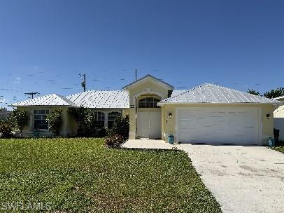 2026 NE Van Loon TER Property Photo 1