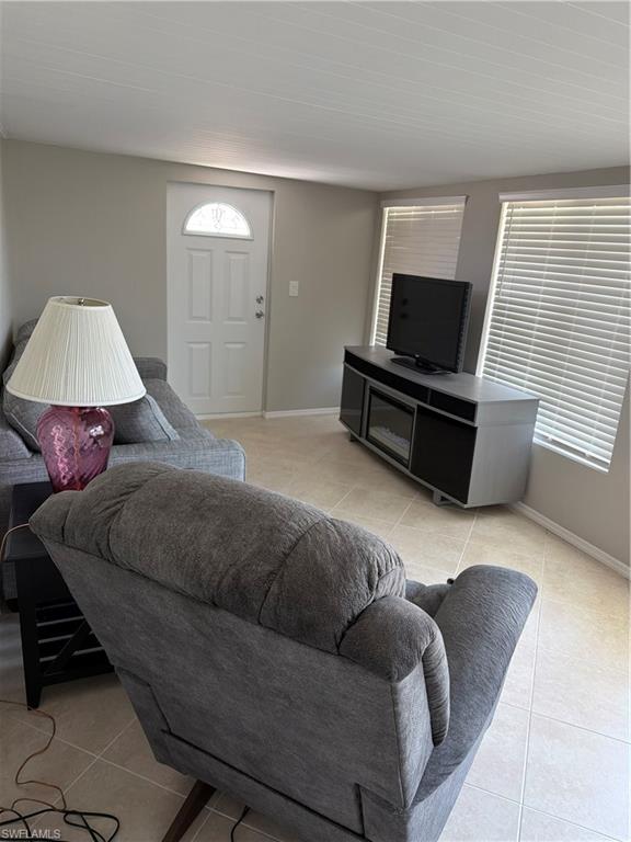135 Chisholm Trl Property Photo 4