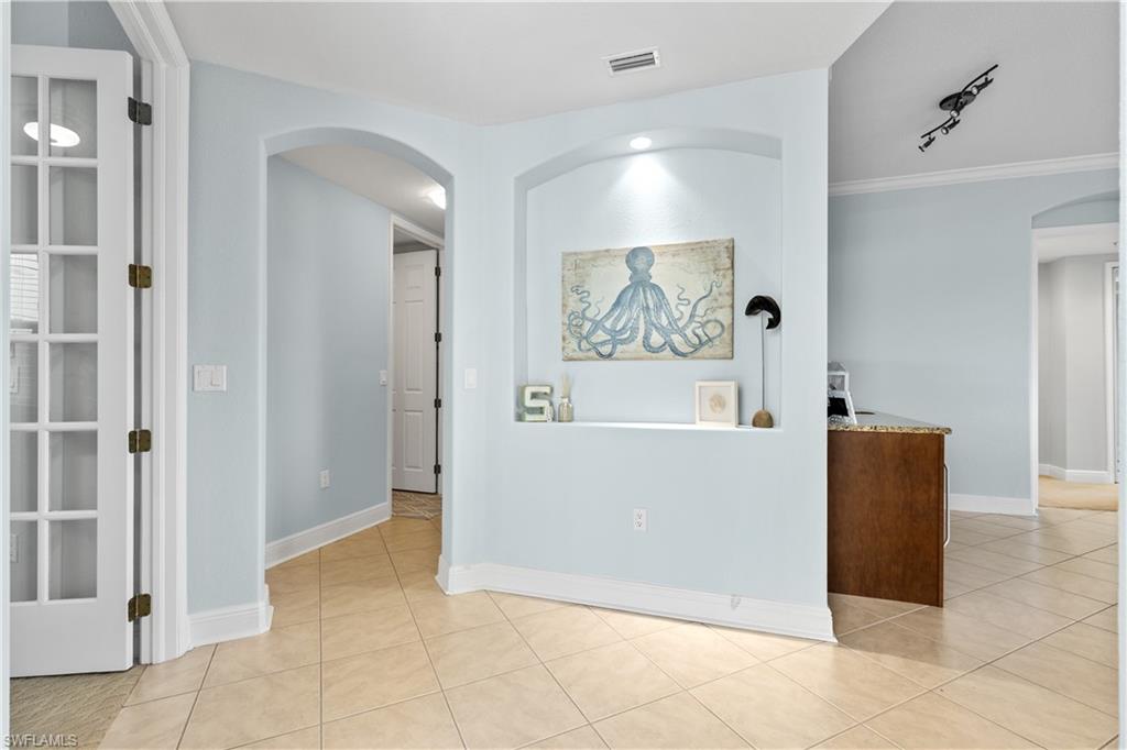 198 Shadroe Cove Cir 502 Property Photo 9