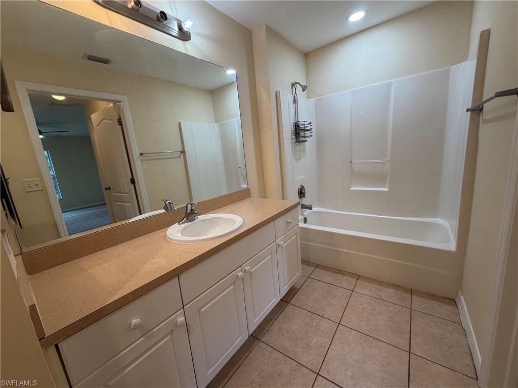 3712 3rd St W Property Photo 9