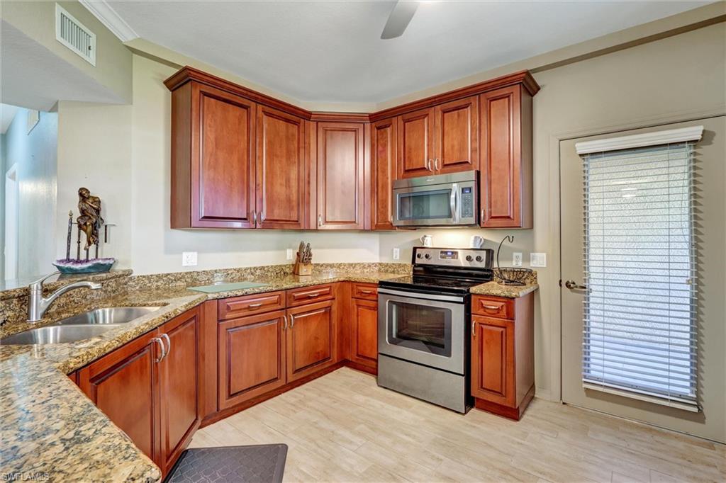 1750 Concordia Lake Cir 101 Property Photo 3