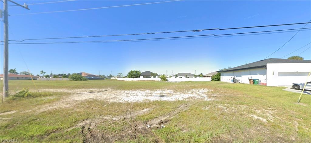 1109 Diplomat PKWY W Property Photo 1