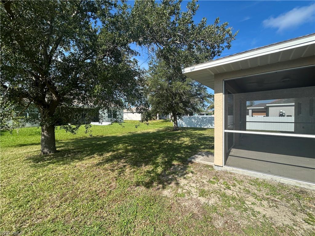 2832 Nw 4th Ter Property Photo 17