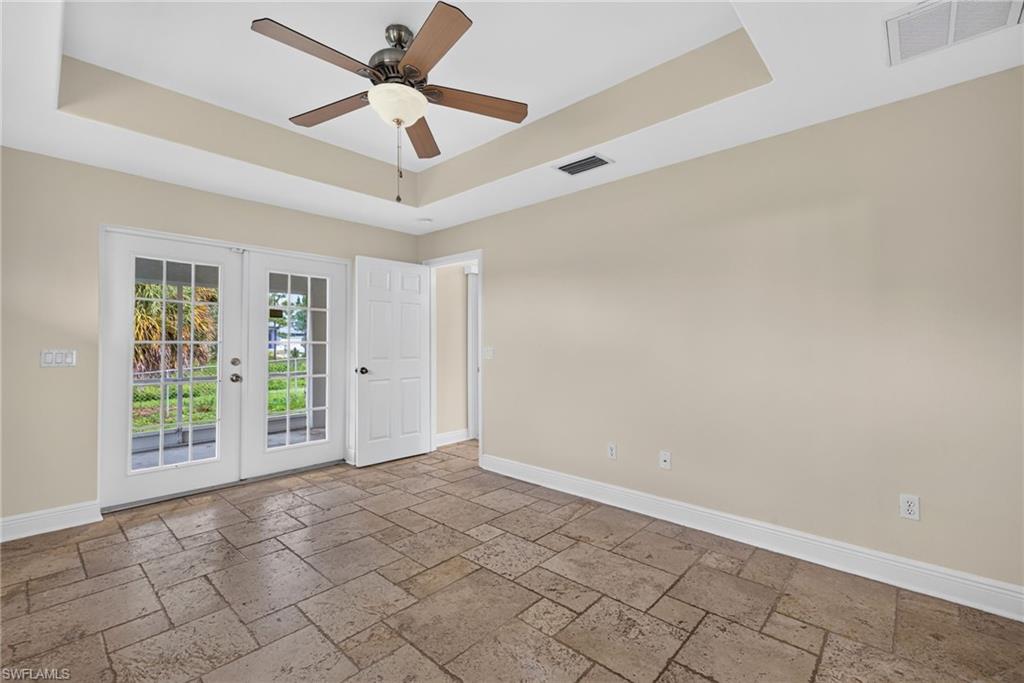 1235 Cloplon St E Property Photo 18