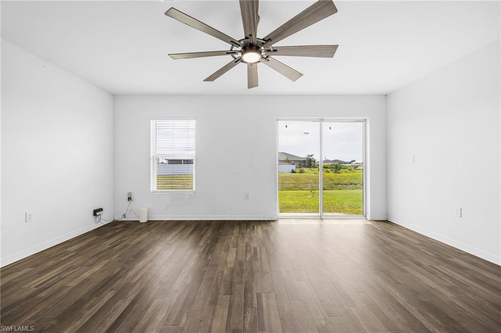 8043 Mangrove Cir Property Photo 7