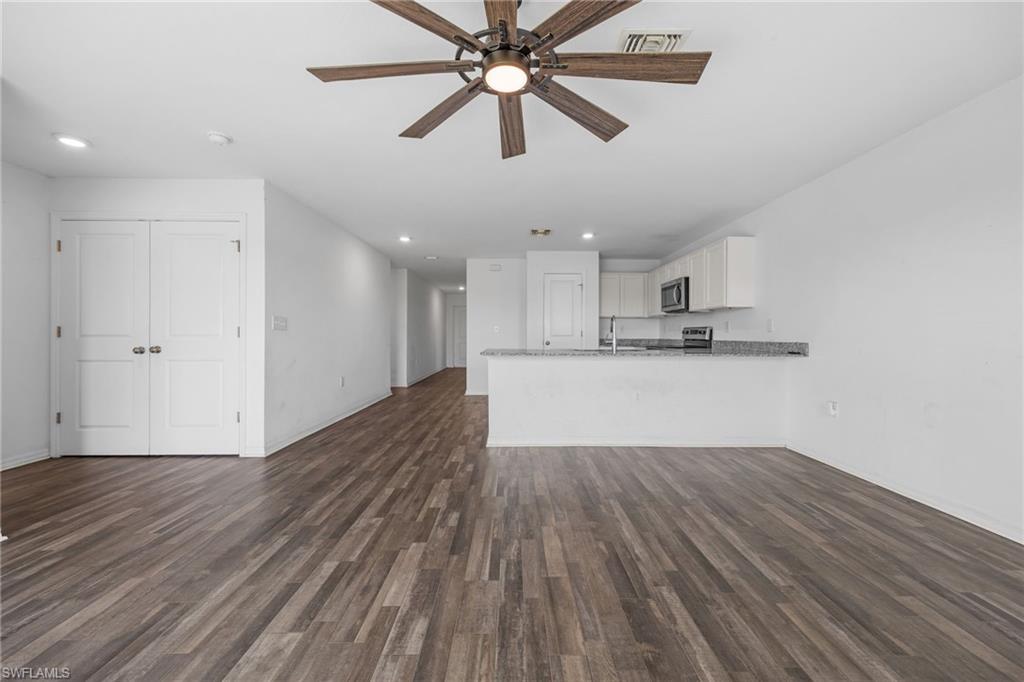 8043 Mangrove Cir Property Photo 10