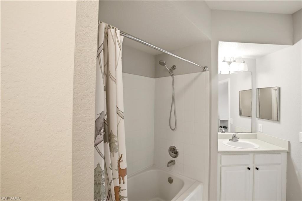 15590 Ocean Walk Cir 313 Property Photo 18