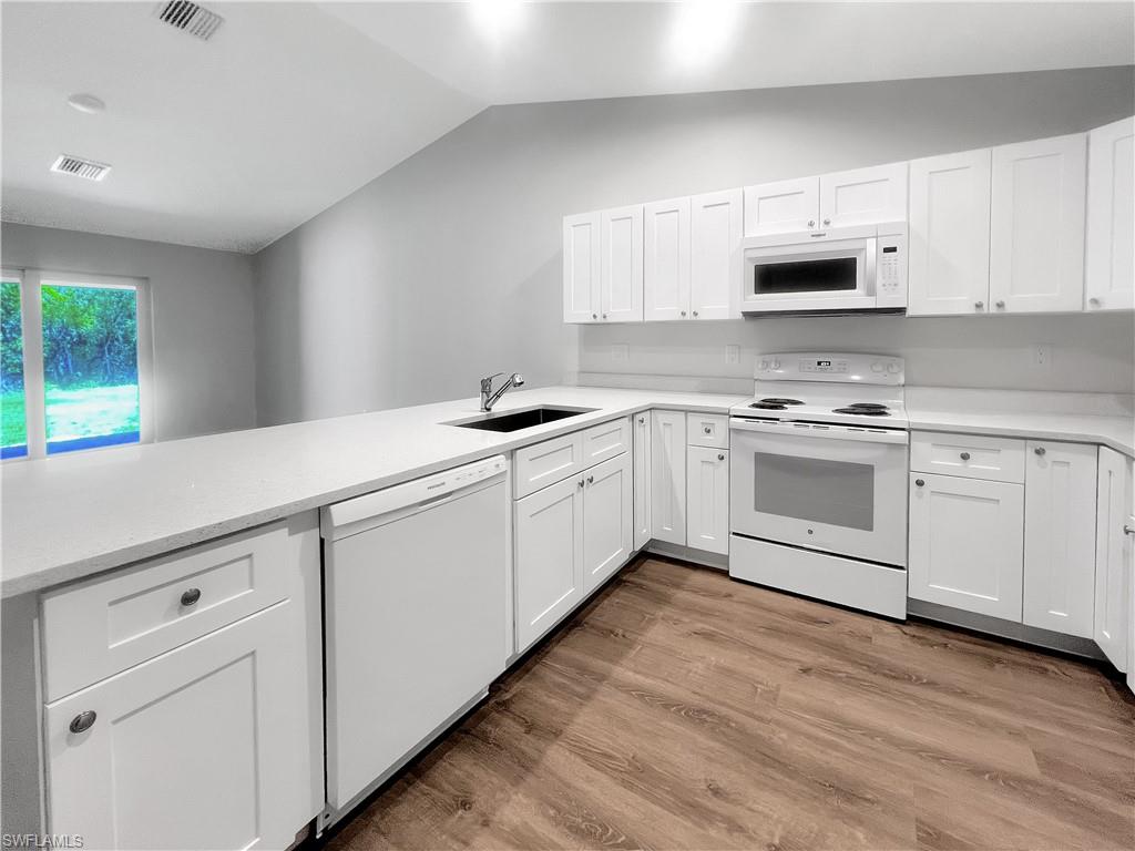 745 Harry Ave S Property Photo 14