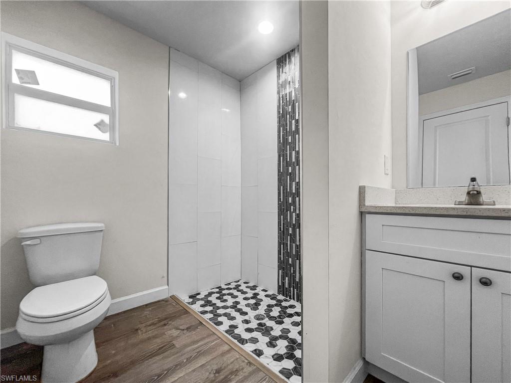 745 Harry Ave S Property Photo 19