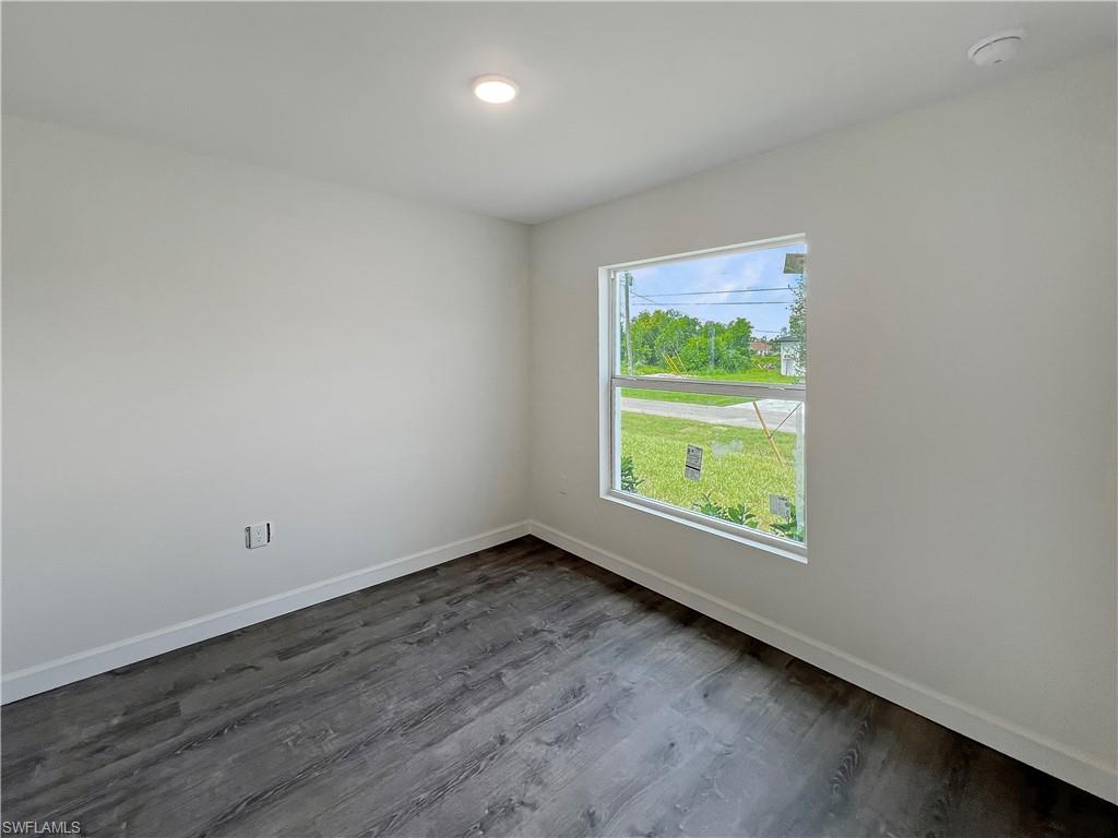 745 Harry Ave S Property Photo 27