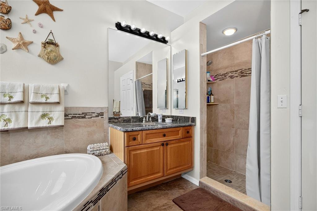 11237 Lakeland Cir Property Photo 15