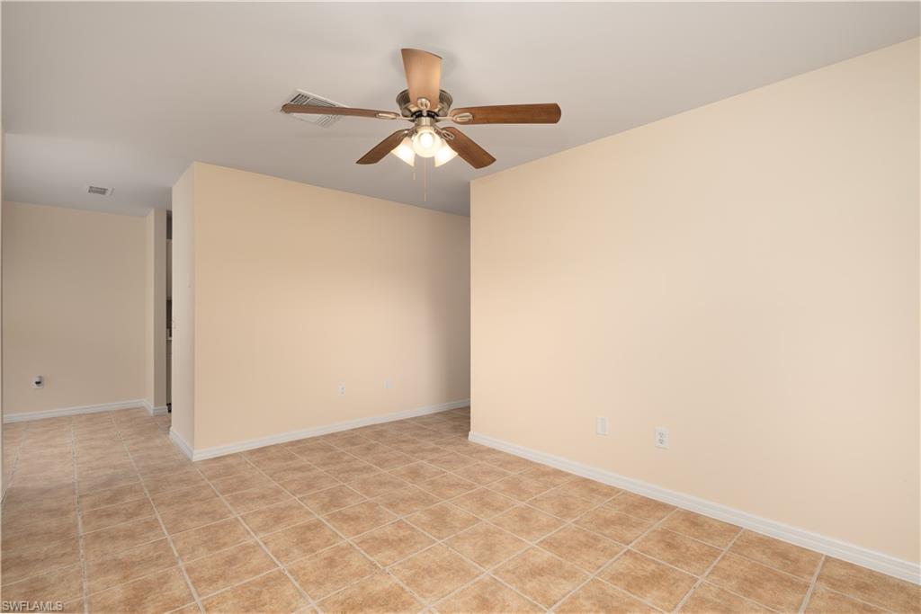 546 Sherwood Ave S Property Photo 9