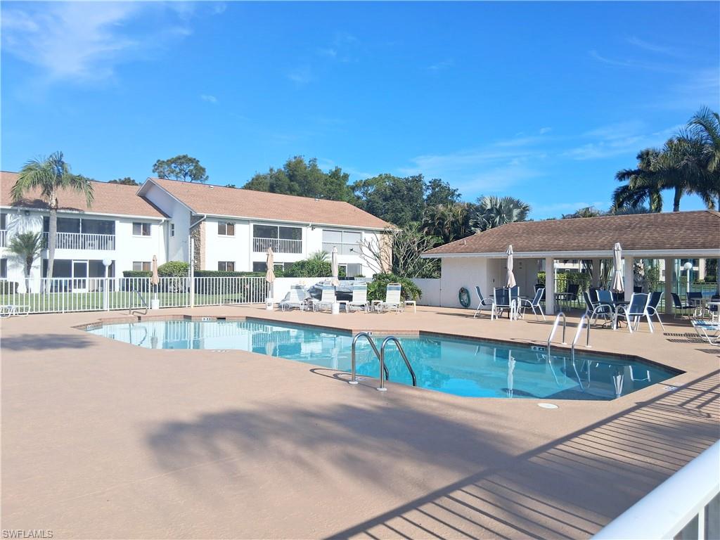 59 Camelot Gardens Blvd 109 Property Photo 26