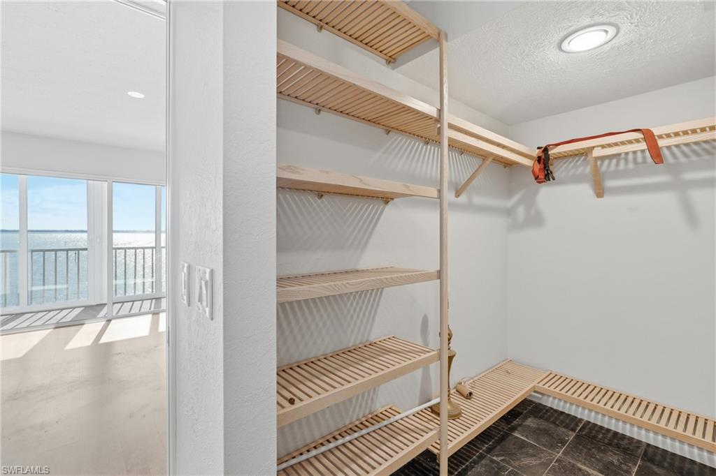 4015 Se 20th Pl 301 Property Photo 26