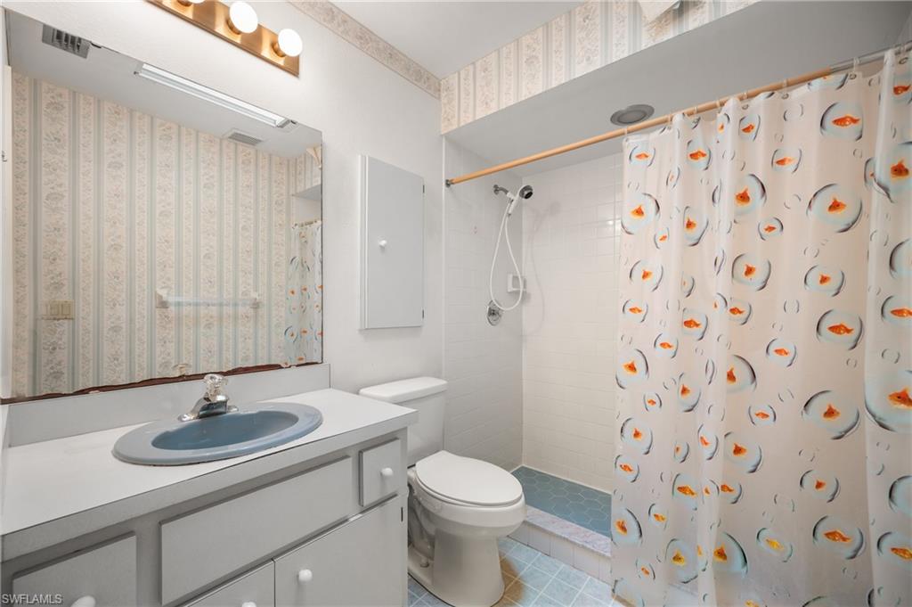 221 High Point Dr Unit A Property Photo 15