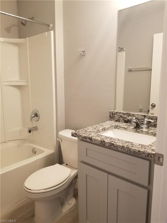 8527 Agate St Property Photo 8