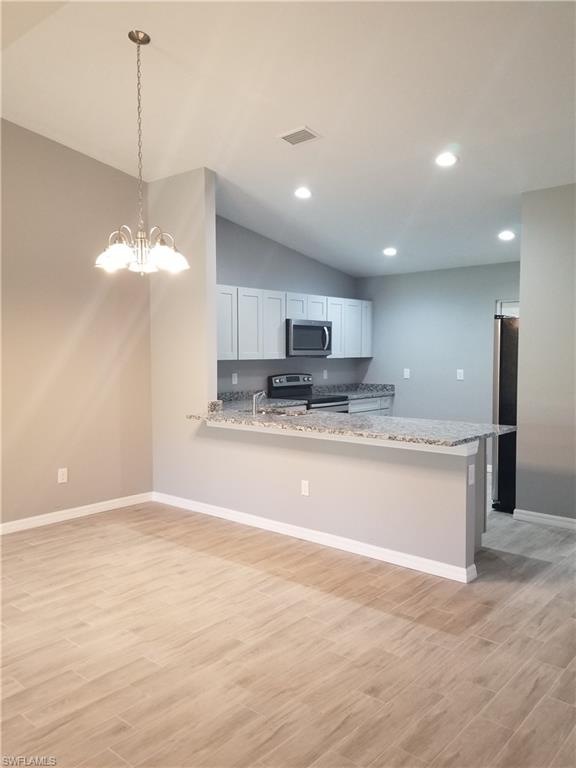 8527 Agate St Property Photo 10