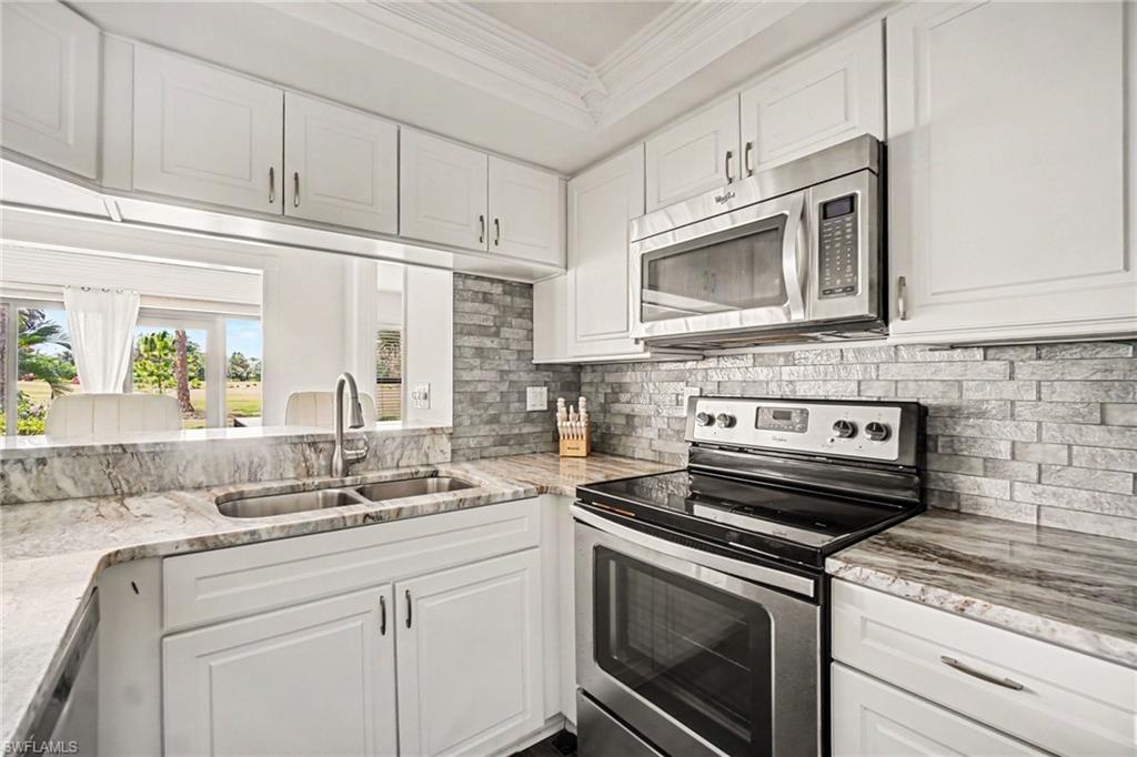 5625 Trailwinds Dr 412 Property Photo 8