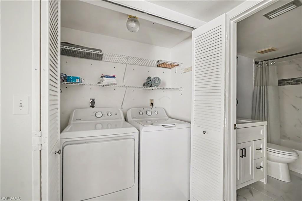 5625 Trailwinds Dr 412 Property Photo 14