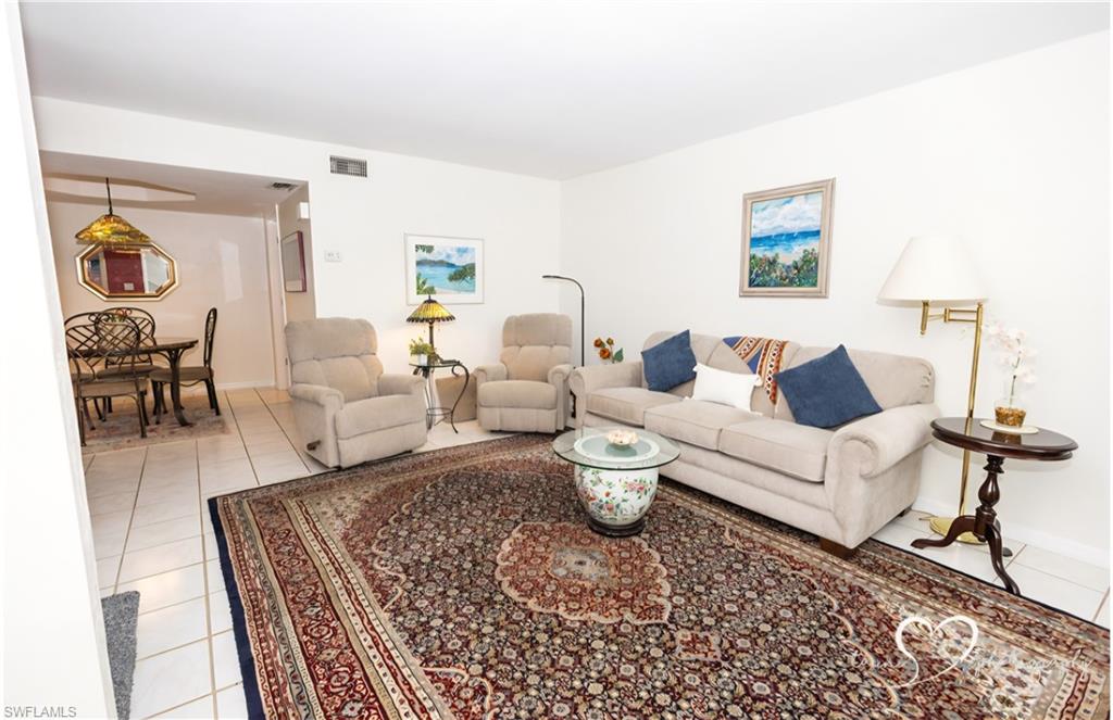 16161 Amberwood Lake Ct Unit J-3 Property Photo 9