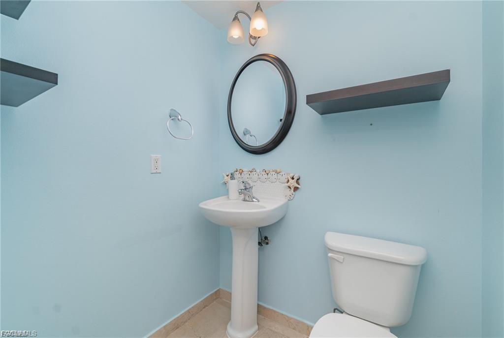 2825 Palm Beach Blvd 614 Property Photo 14