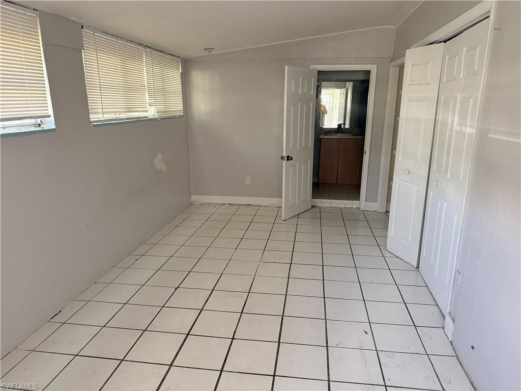 3955 Seminole Ave Property Photo 4